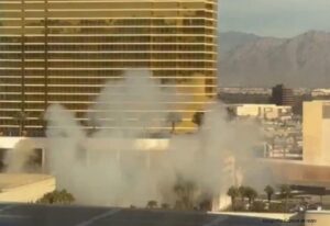 Explosión de una Tesla Cybertruck frente a Trump Tower en Las Vegas genera alarma en Estados Unidos news-small-photo-1735756210